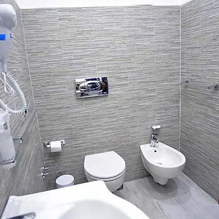 Royal Termini 3*